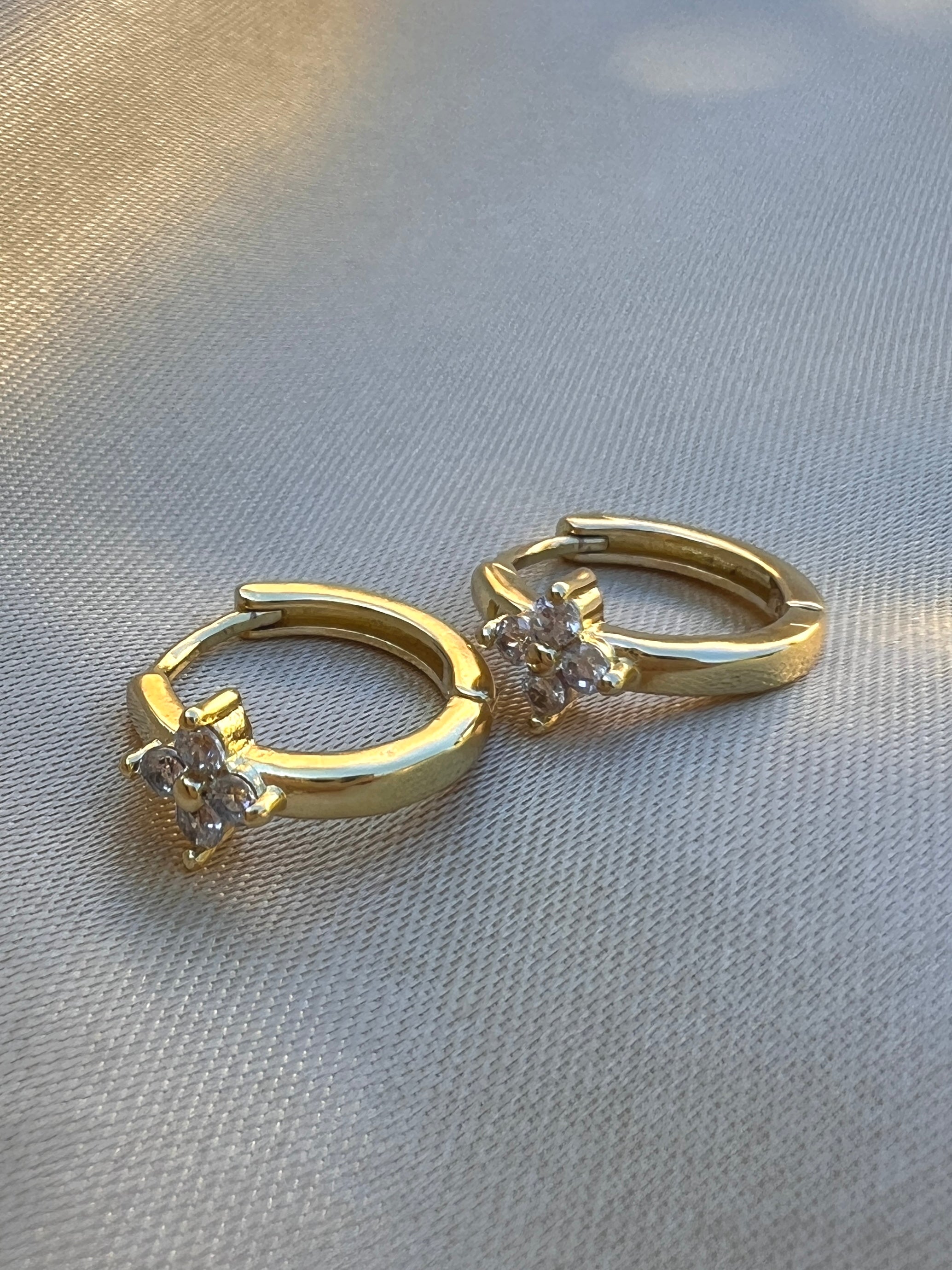 BOUCLES D'OREILLES OLYA