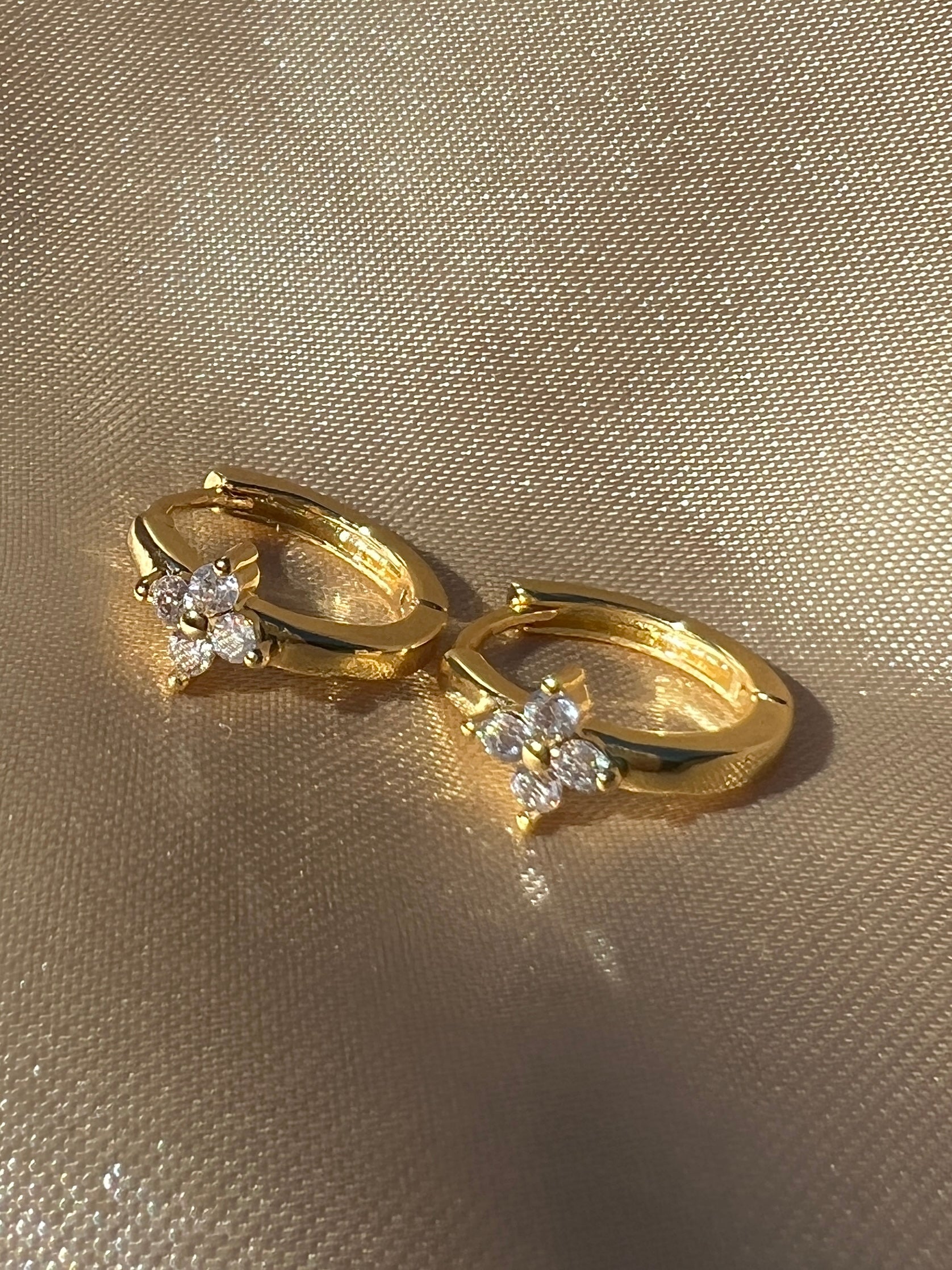 BOUCLES D'OREILLES OLYA