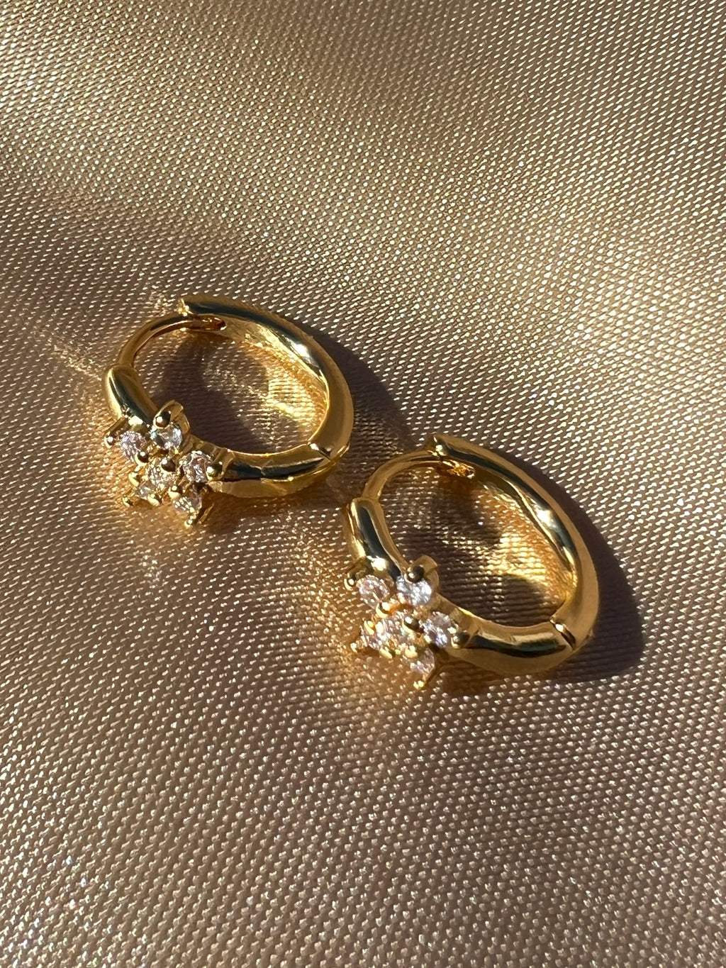 BOUCLES D'OREILLES FÉLINE
